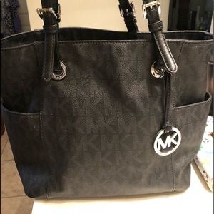Mk purse